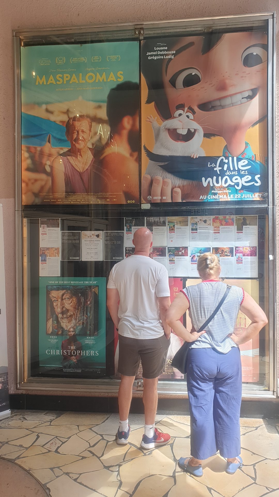 Photographie — Cinéma Aventure, Bruxelles. Affiche - Maspalomas - La fille dans les nuages - The Christophers