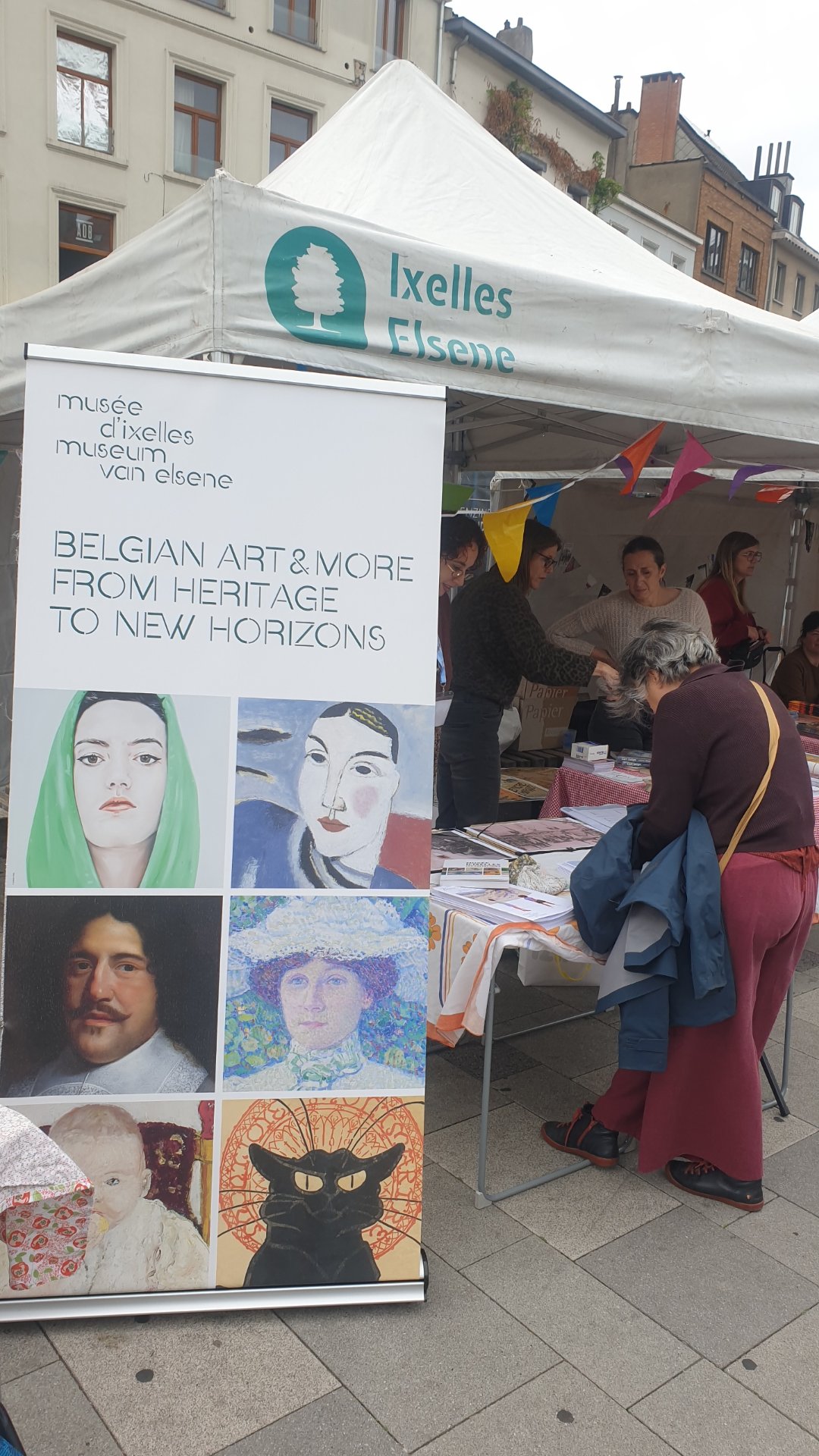 Ne manquez rien de la réouverture du Musée d'Ixelles du 19 -> 21/03/2027 à Ixelles.

https://www.ixellesmuseum.be

Photographie — La Joyeuse Rentrée 2026 à Ixelles : Festival Culturel Gratuit à la Place Fernand Cocq