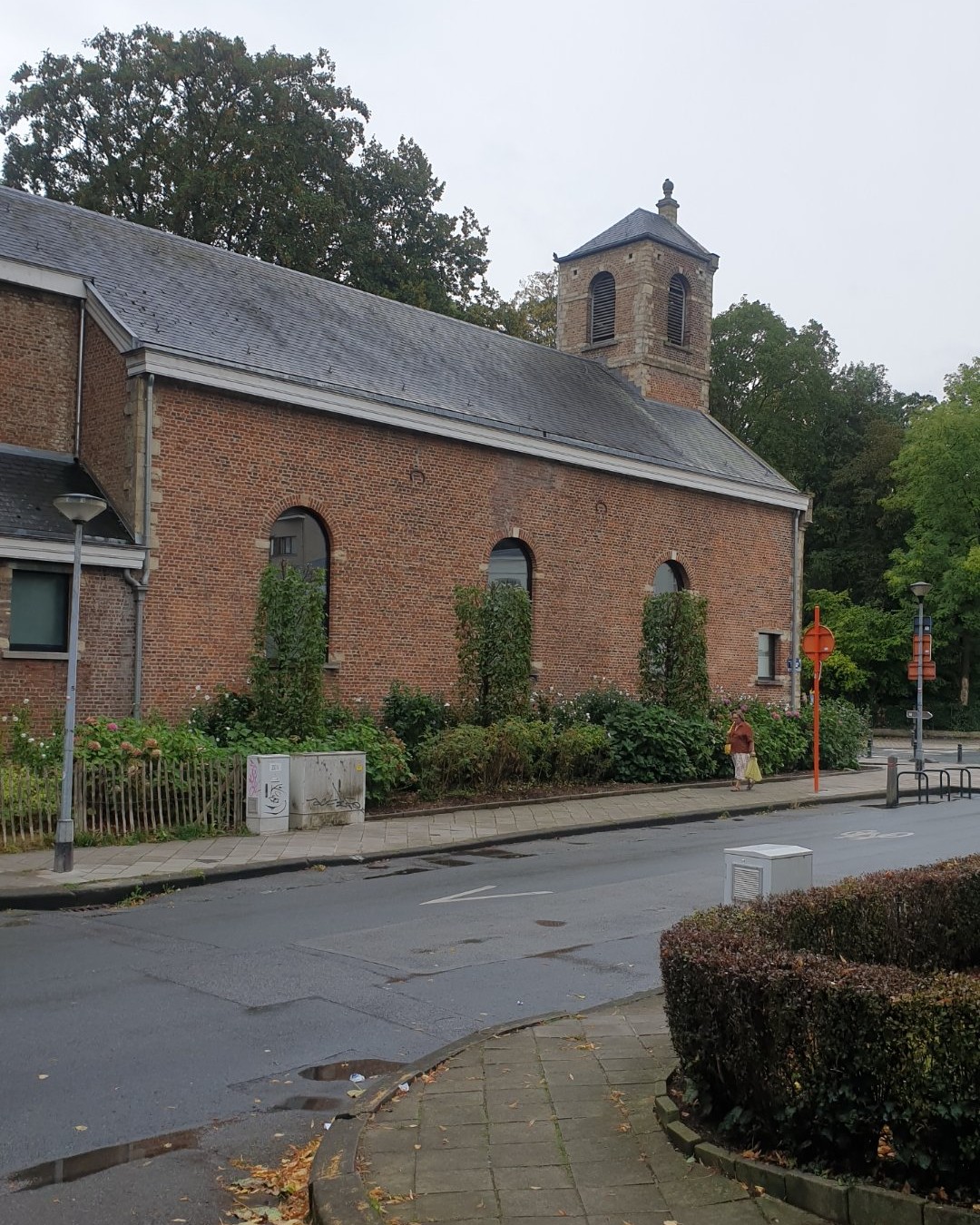 Photographie — Exposition Landslide à la Chapelle de Boondael : Art et scénographie à Ixelles, Centre d'Art de la Chapelle de Boondael