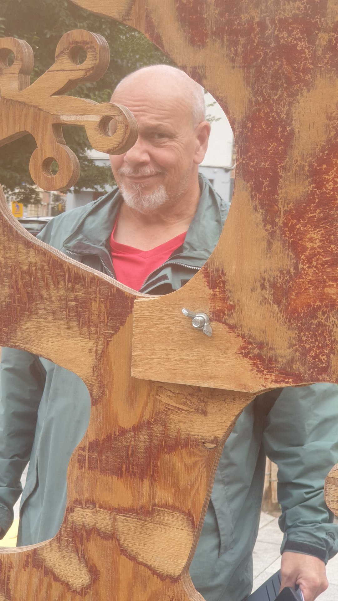 Photographie — La Joyeuse Rentrée 2026 à Ixelles : Festival Culturel Gratuit à la Place Fernand Cocq

La page de l'artiste: https://dropmuse.art/artiste/leo-selian-photographe-videaste-bruxelles