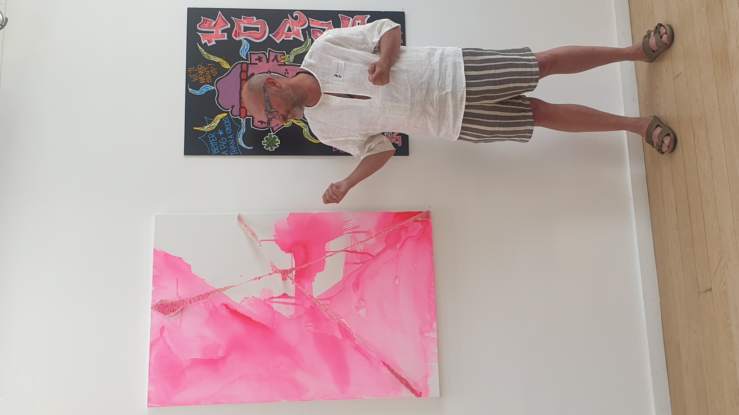 Dropmuse Art saisit l'instant ou les artistes en parle. Larsem sur EB Majeur 155.56Hz une oeuvre de Jacobe présenté à la galerie vertige. Exposition silence. Mes tableaux sont des concentrés de musique à la fois rythmés de douceur et de force. Un sucré salé d'émotions...