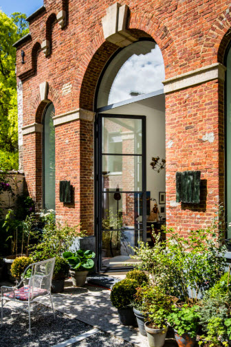 Galerie & atelier Isabelle de Borchgrave