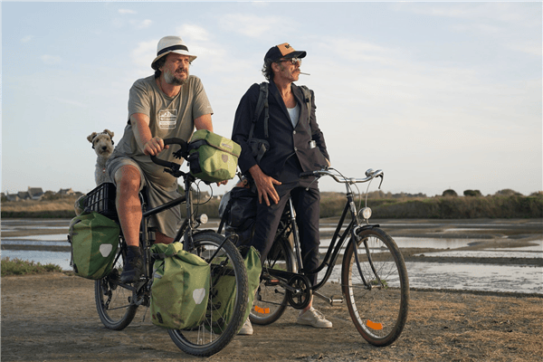 Cinéma À bicyclette - GC Ten Noey - Saint-Josse-ten-Noode - Bruxelles