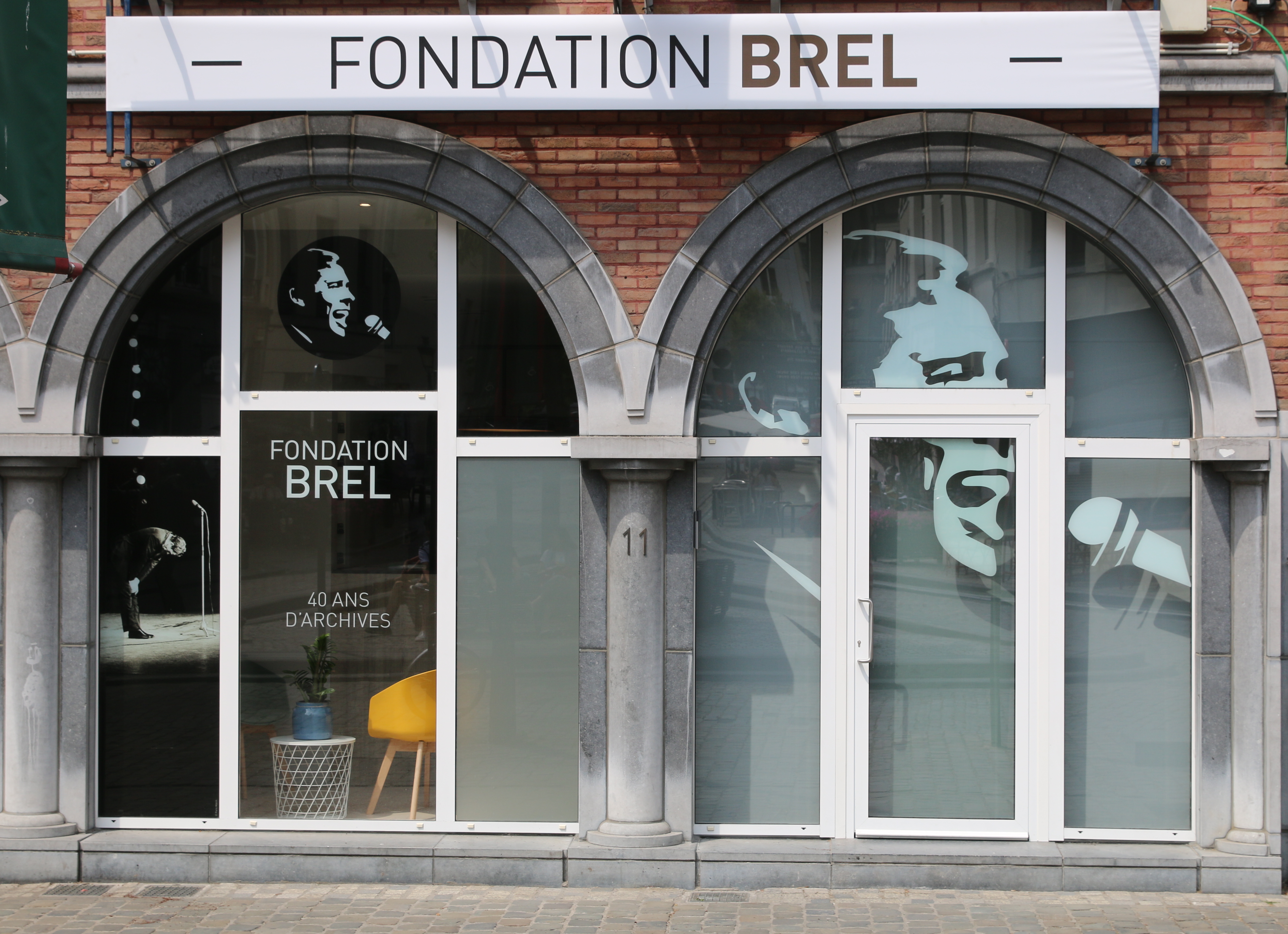 Exposition Avec Brel dans Bruxelles - Promenade - Bruxelles