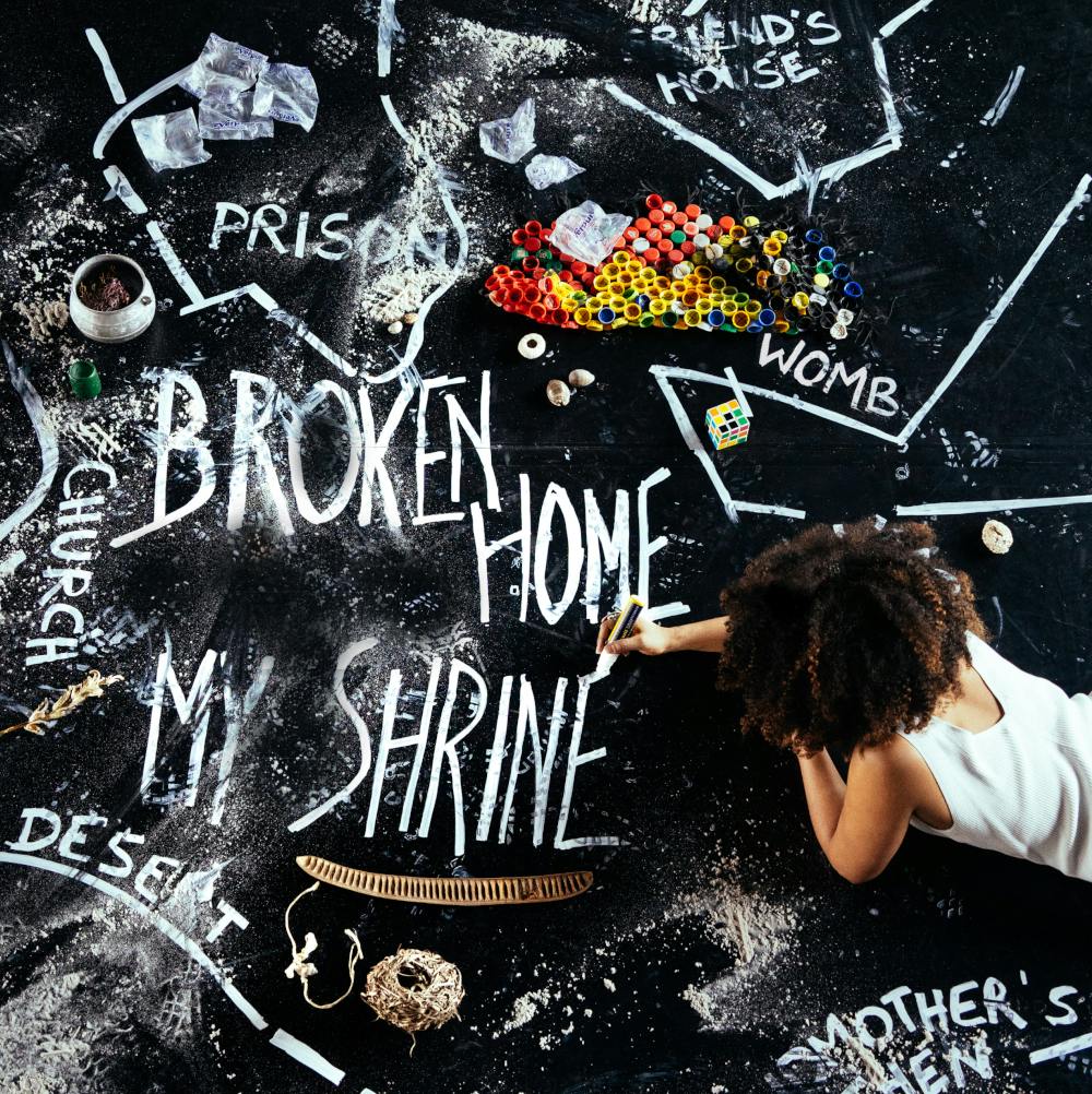 Théâtre Ce qui fait maison/Broken Home, My Shrine au Riches-Claires Bruxelles - Bruxelles