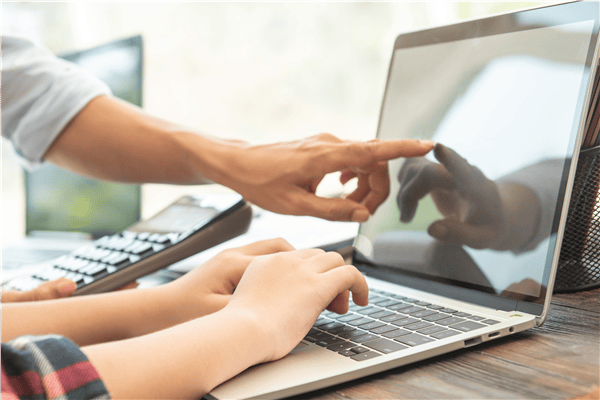 Atelier Digidocteur Martin - assistance pc - smartphone - tablette - Etterbeek - Bruxelles