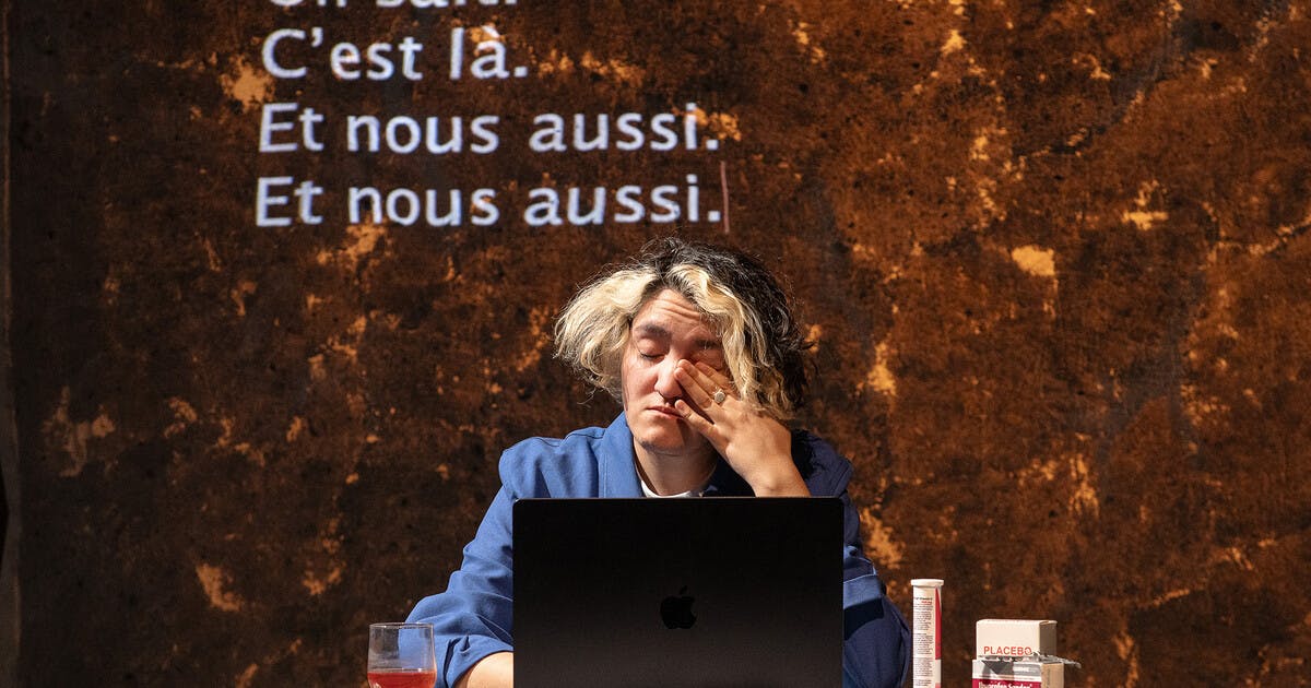 Théâtre EXHIBIT A - Les Halles de Schaerbeek - Bruxelles