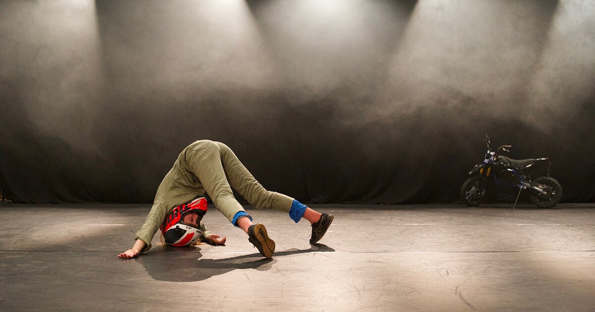 Performance Fabulation - Les Halles de Schaerbeek - Bruxelles
