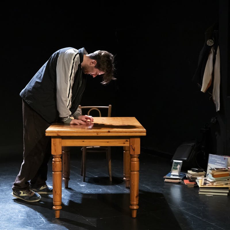 Théâtre Maintenant je n'écris plus qu'en français - Bruxelles