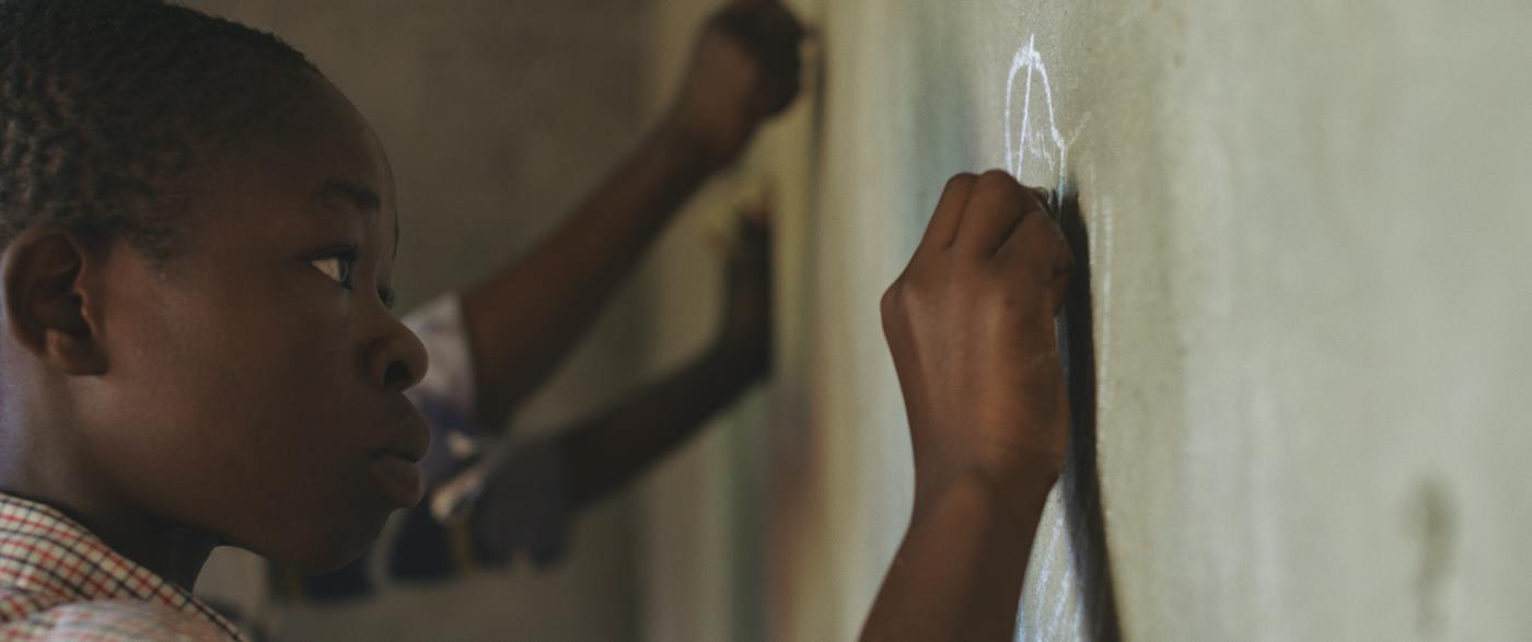 Cinéma Nyota les enfants lumière dans le cadre du MOIS DU DOC - film documentaire au Senghor - Bruxelles