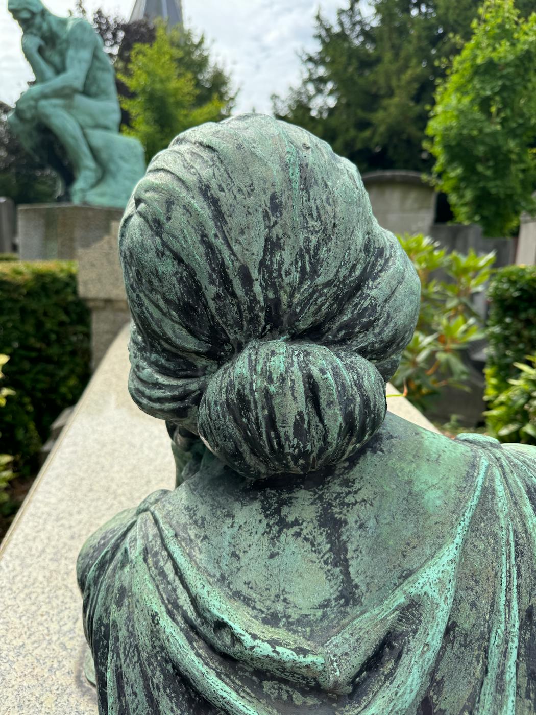 Visite guidée Tussen Kunst en Stilte: Ontdek het Kerkhof van Laken - Bruxelles
